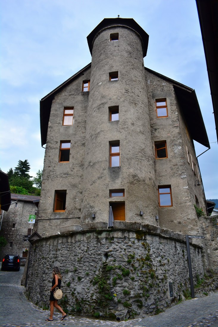 tour de la maison Ramus Conflans