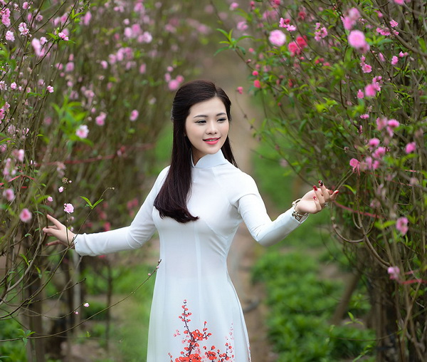 Lê Song Ngân