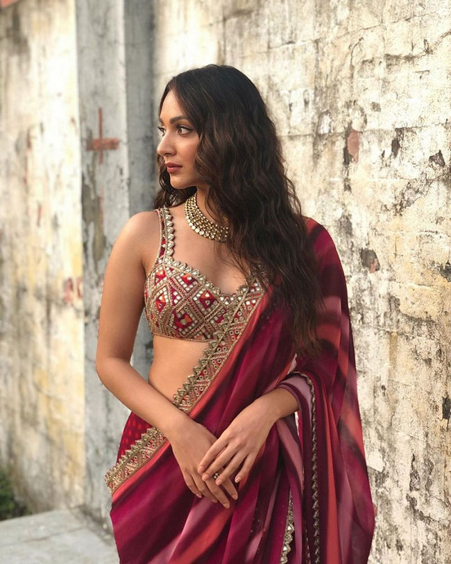 Actors Gossips: Kiara Advani Dolls Up In Stunning Ethnic Wear?