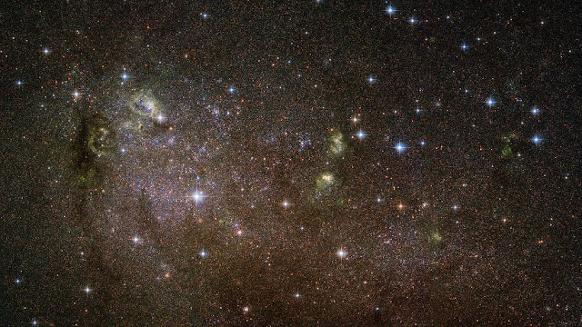 ic-10-galaksi-tak-beraturan-yang-sulit-dipahami-informasi-astronomi