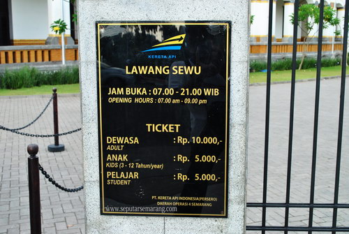 Harga Tiket dan Jam Buka