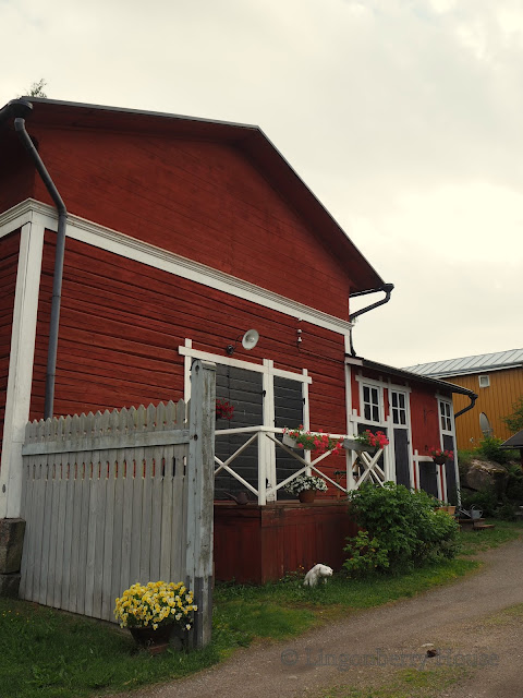 lingonberryhouse, old town, wooden houses, gardens, puutarha, vanha kaupunki, puutalot