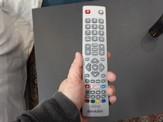 Sharp LC-43UI7352E remote control review