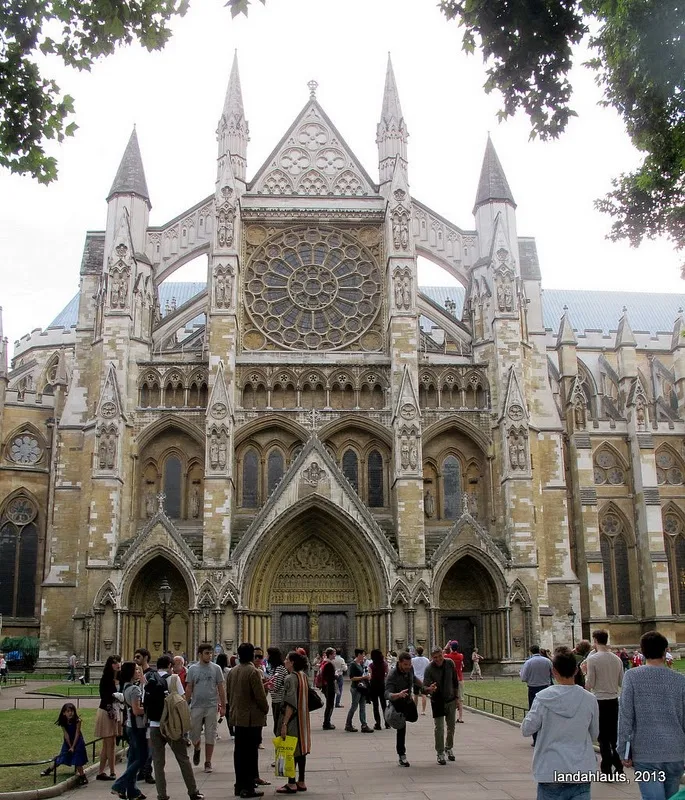 Abadía de Westminster o Iglesia colegiata de San Pedro de Westminster. Fachada Norte