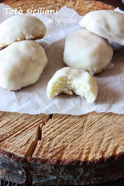 TOTÒ SICILIANI AL LIMONE RICETTA (conosciuti anche come biscotti tetù taitù tatù catalani bersaglieri) 