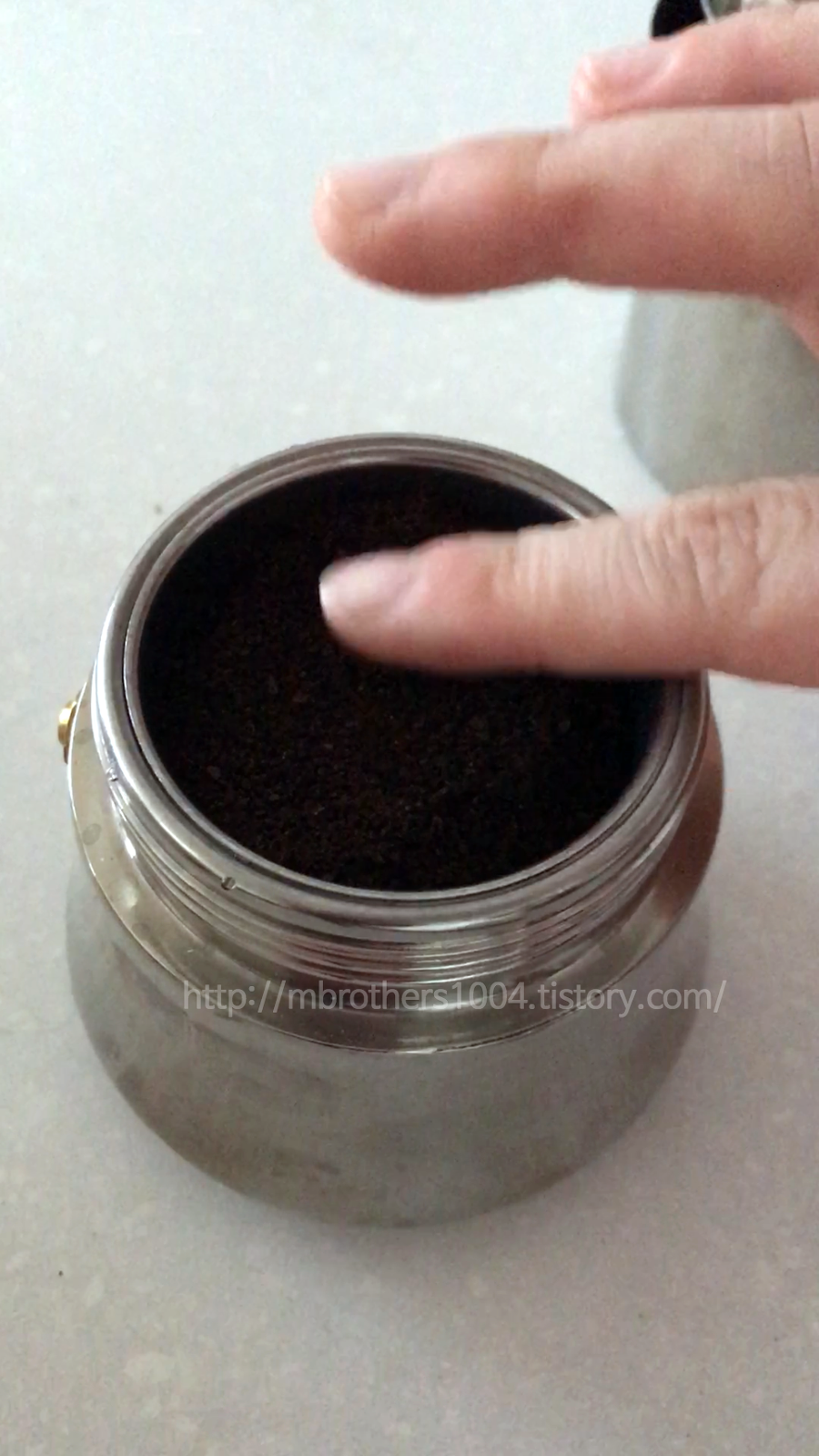 이케아 모카포트, 스테인리스 모카포트사용하는방법, ikea mokaport, how to use ikea mokaport, 고디바 초콜릿 트러플 그라운드 아라비카 커피 맛있게 먹는 방법1, How to enjoy Godiva Chocolate Trufful Ground Arabica Coffee
