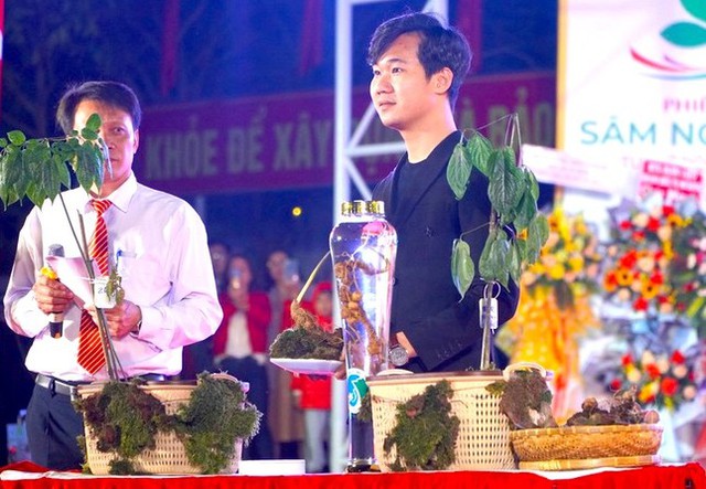Chiêm ngưỡng <a href=