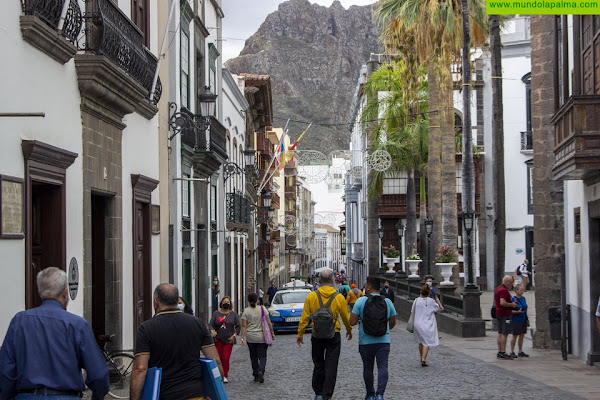 El Ayuntamiento contratará a 25 personas desempleadas a través del Plan de Empleo del Fondo de Desarrollo de Canarias