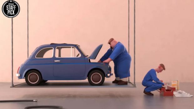 Δύο επισκευαστές Fiat μέσα σε δυο λεπτά έστειλαν για παλιοσίδερα ένα Fiat Nuova 500.... (βίντεο)