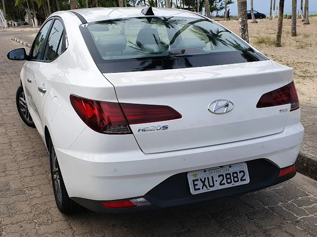 Novo Hyundai HB20S (Sedã) 2020 - Branco - Traseira