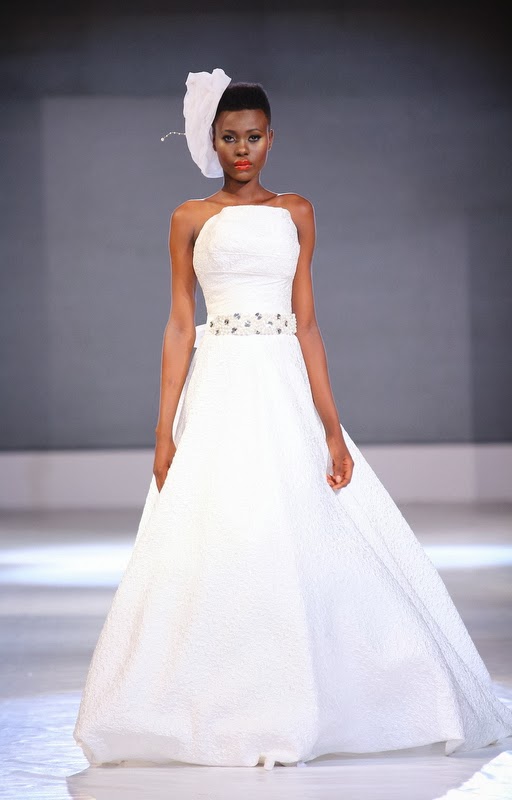 white dress nigerian fashion