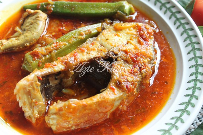 Asam Pedas Melaka Ikan Terubuk Yang Sedap - Azie Kitchen