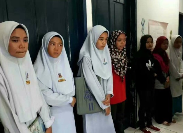 Inilah Rupa Lelaki Yang Menjadi Rebutan Remaja  Perempuan  