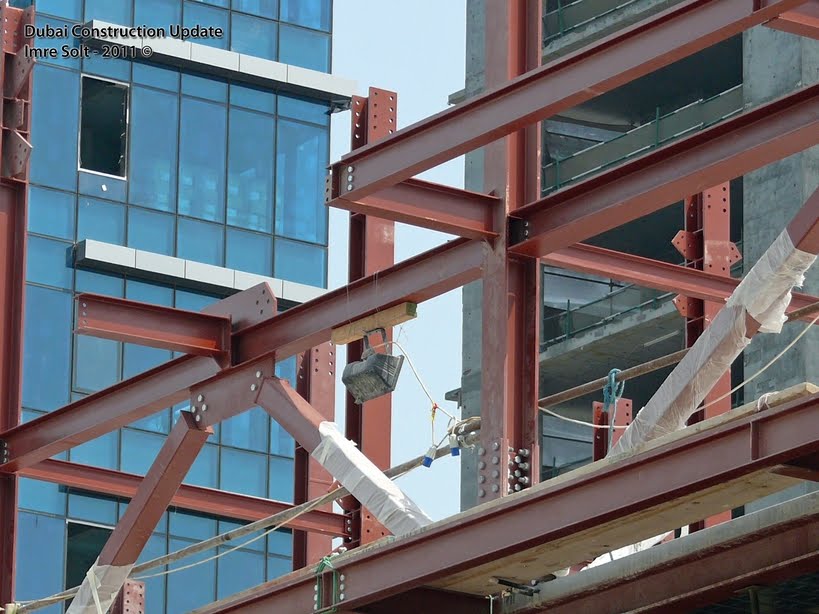 Al Hikma Tower construction photosAl Hikma automated car park photos 