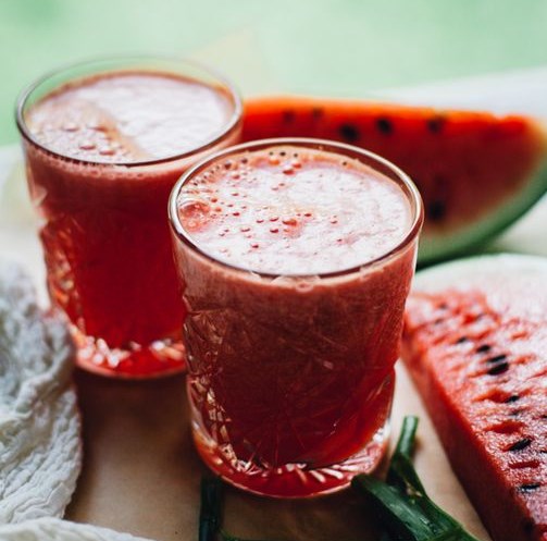 Watermelon Coconut Aloe Juice aka How to Rehydrate Like a Goddess #drinks #summer