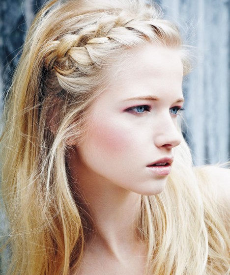 Hairstyles for Dummy: How To Get A Classy Crown Braid