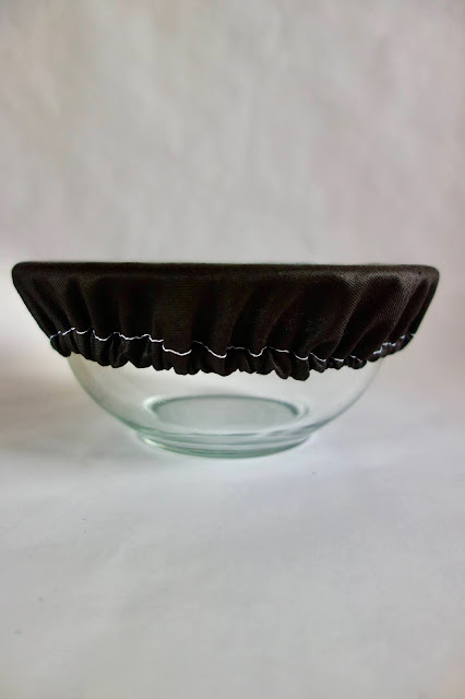 bowl cover, reusable bowl cover, fabric crafts, black fabric, sewing, sewing machine, elastic, eco-friendly, blah to TADA