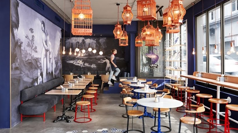 Haldane Martin ha diseñado el recientemente inaugurado Swan Cafe en Ciudad del Cabo