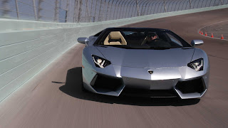 Lamborghini Aventador lp-700