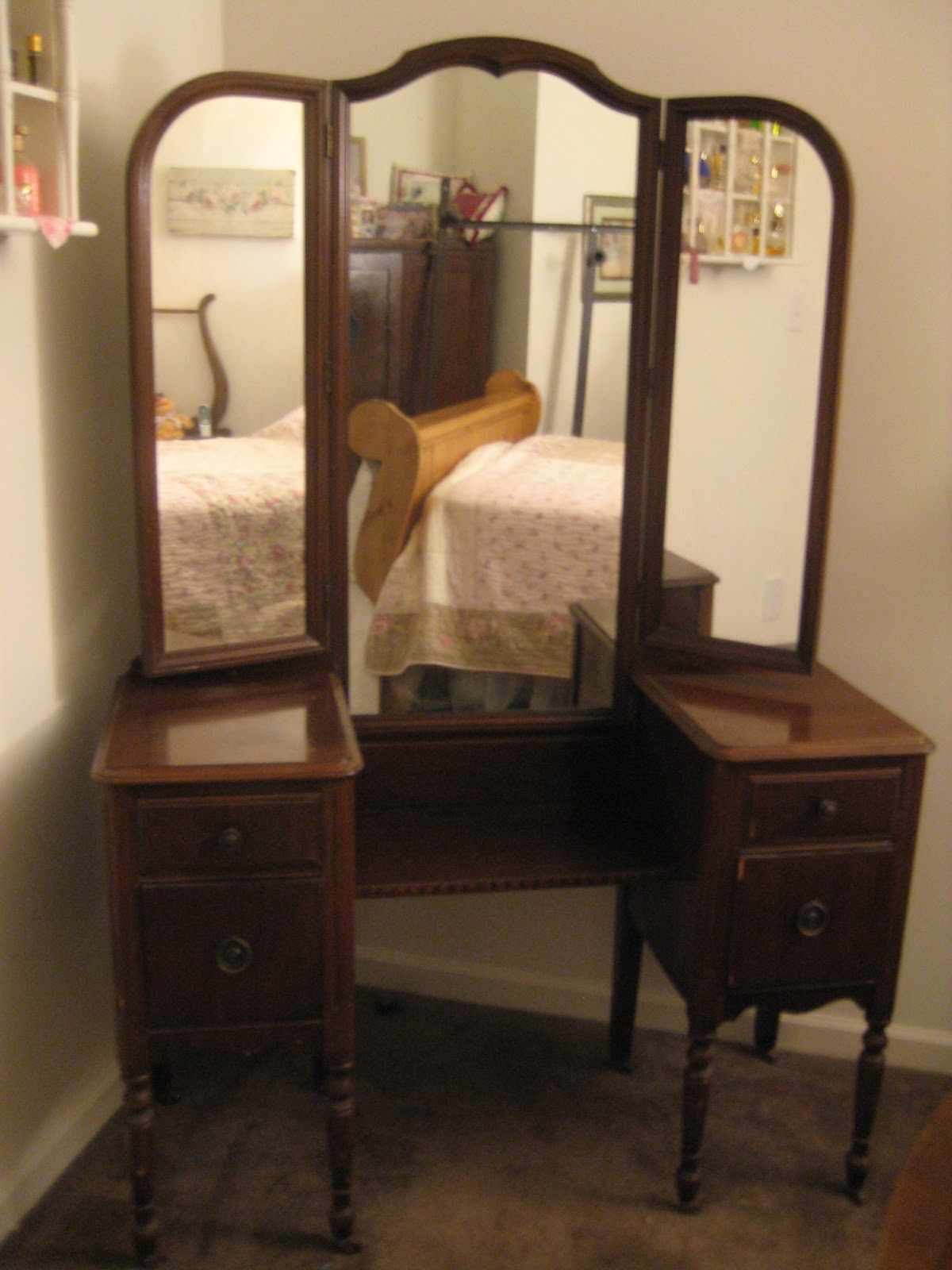 Antique Vanity Redo