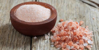 5 MANFAAT HIMALAYAN PINK SALT (GARAM HIMALAYA) UNTUK PERAWATAN KECANTIKAN 