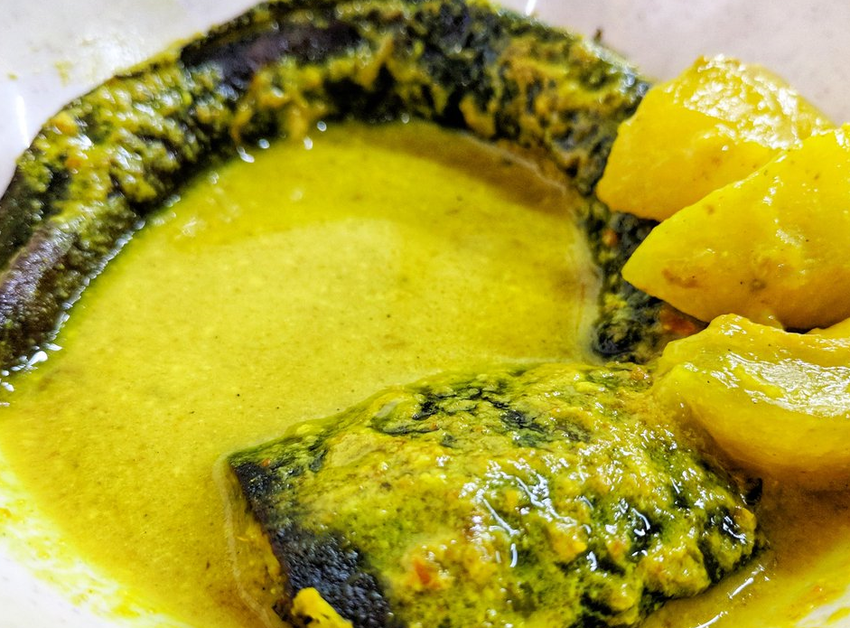 Resepi Ikan Keli Salai Lemak Cili Api Dengan Buah Kundang