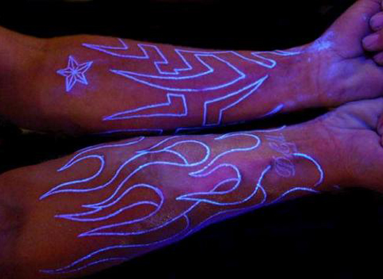 uv tattoo ink. uv ink lack light tattoo