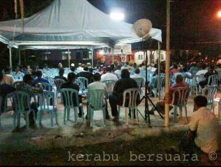 2000 Orang Hadiri Ceramah Umno Di Jalan Kebun Shah Alam Semalam