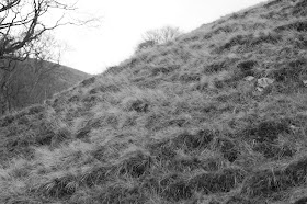 Walking Ladybower reservoir in the Peak District in Winter