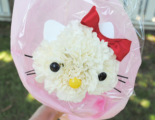 Hello Kitty de flores