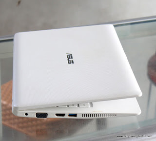 Jual Laptop Asus X200M Intel Celeron - Banyuwangi