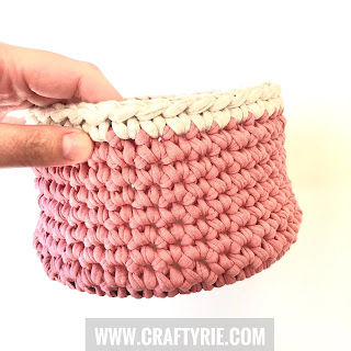 Tshirt Yarn bowl by CraftyRie