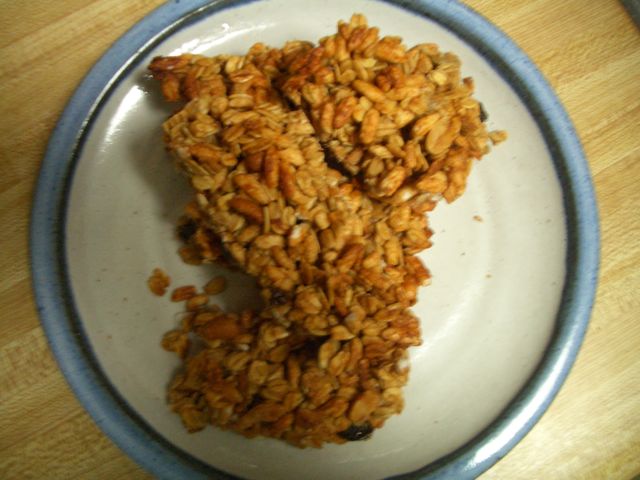 Granola Bar Recipe. Granola bars seem to make