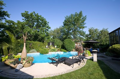 Swimming Pool Landscaping Ideas