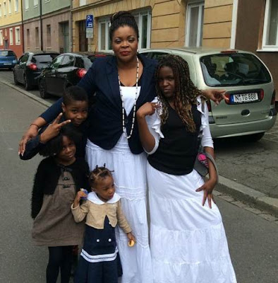Ex-Nollywood Actress, Sandra Achums Shows Off Her Kids and Family ...