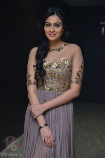  Neha Hinge Photo Gallery