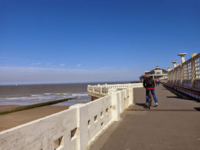 It's a long coastline on a bike