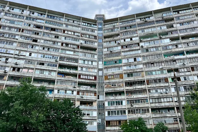 Королёв, улица 50-летия ВЛКСМ, жилой дом 1975 года постройки