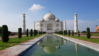 Agra, tra Taj Mahal e povertà