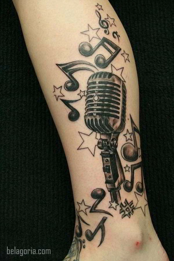 Vemos la foto de un Tatuaje musical