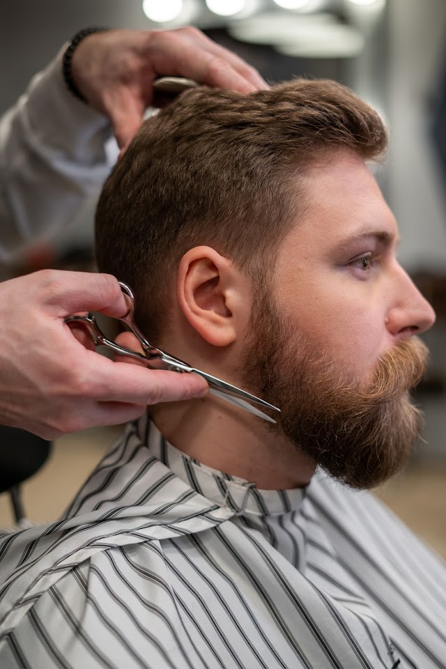 The Men's Grooming Guide: How to Keep Yourself Looking Sharp