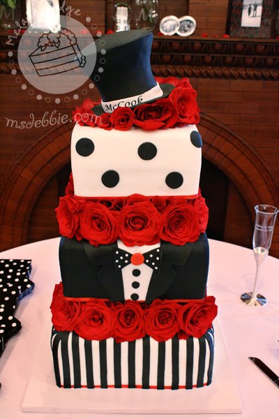 Her wedding was tuxedothemed where eveything was decorated in black and 