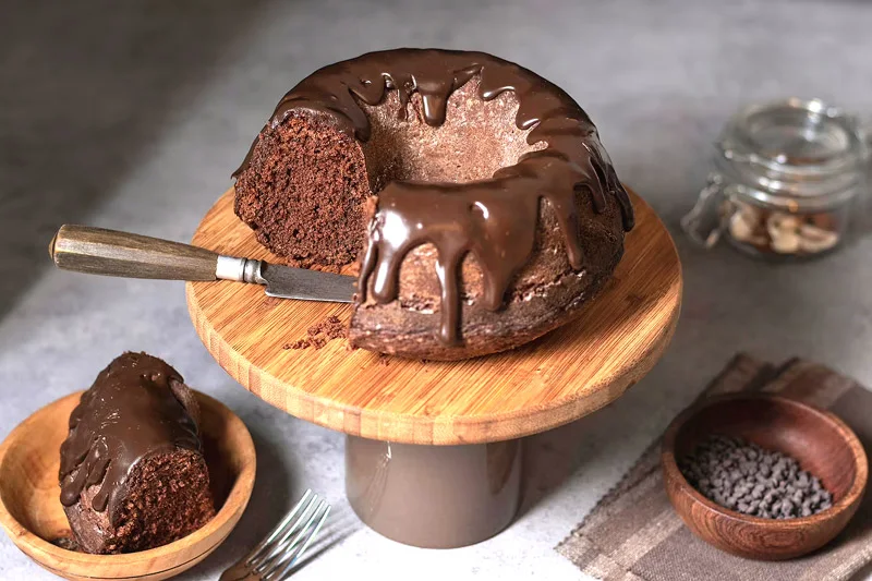 Summer Bundt Cake with Chocolate Glaze