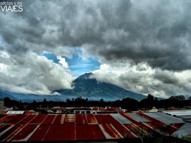 vistas del volcan agua antigua guatemala