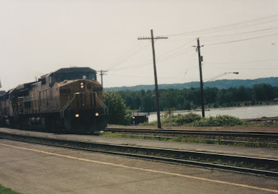 Union Pacific C44-9W #9730 in Vancouver, Washington on April 26, 1998