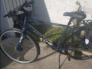 Stolen Bicycle - Giant Escape 2