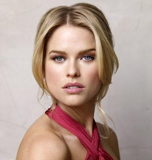 Alice Eve Wallpapers