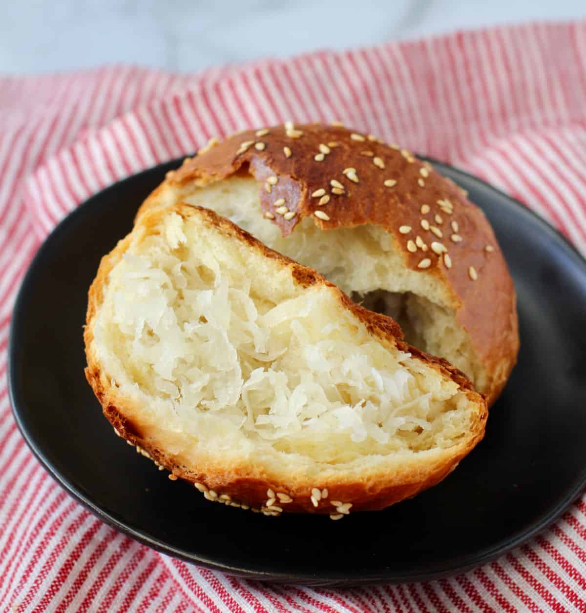 Chinese Coconut Buns (Cocktail Buns) interior.