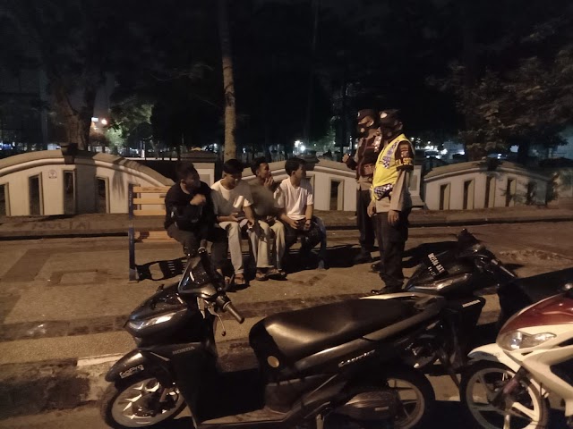 Polsek Padang Hilir Laksanakan Patroli Blue Light Dibeberapa Titik