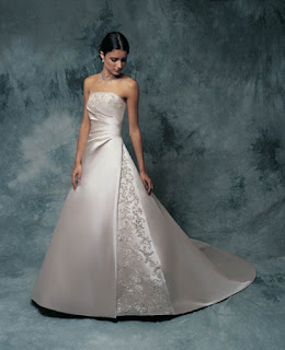 simple elegant wedding dress